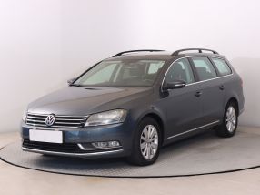 Volkswagen Passat - 2013