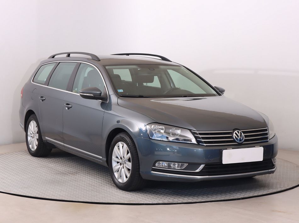 Volkswagen Passat - 2013