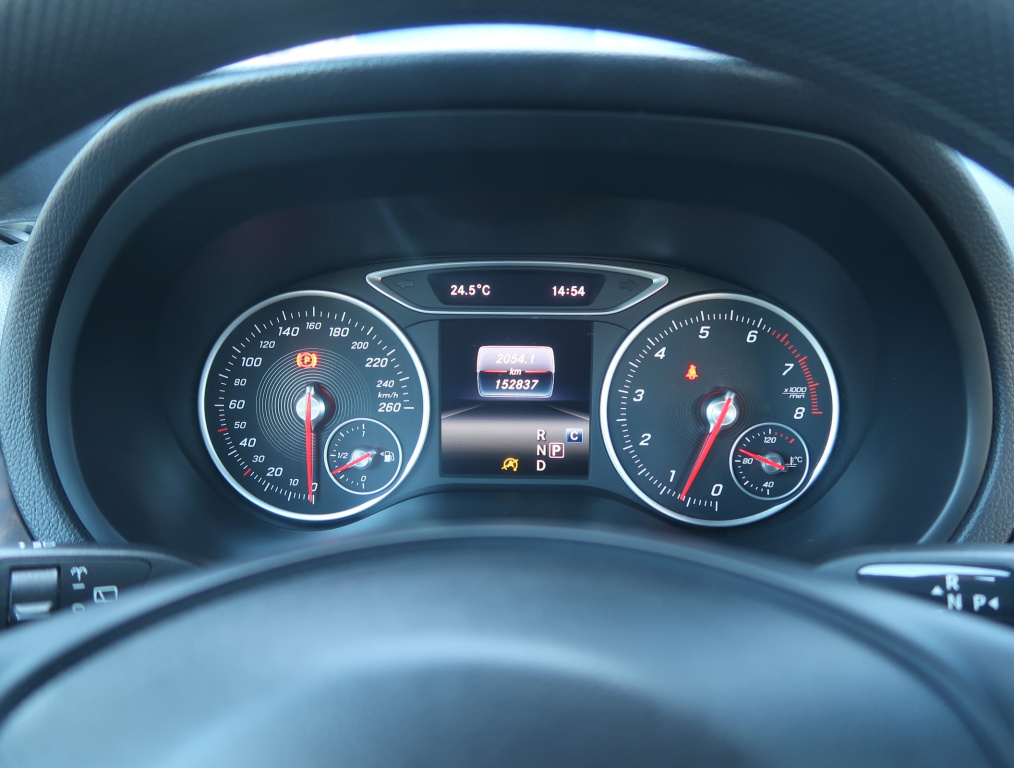 Mercedes-Benz B