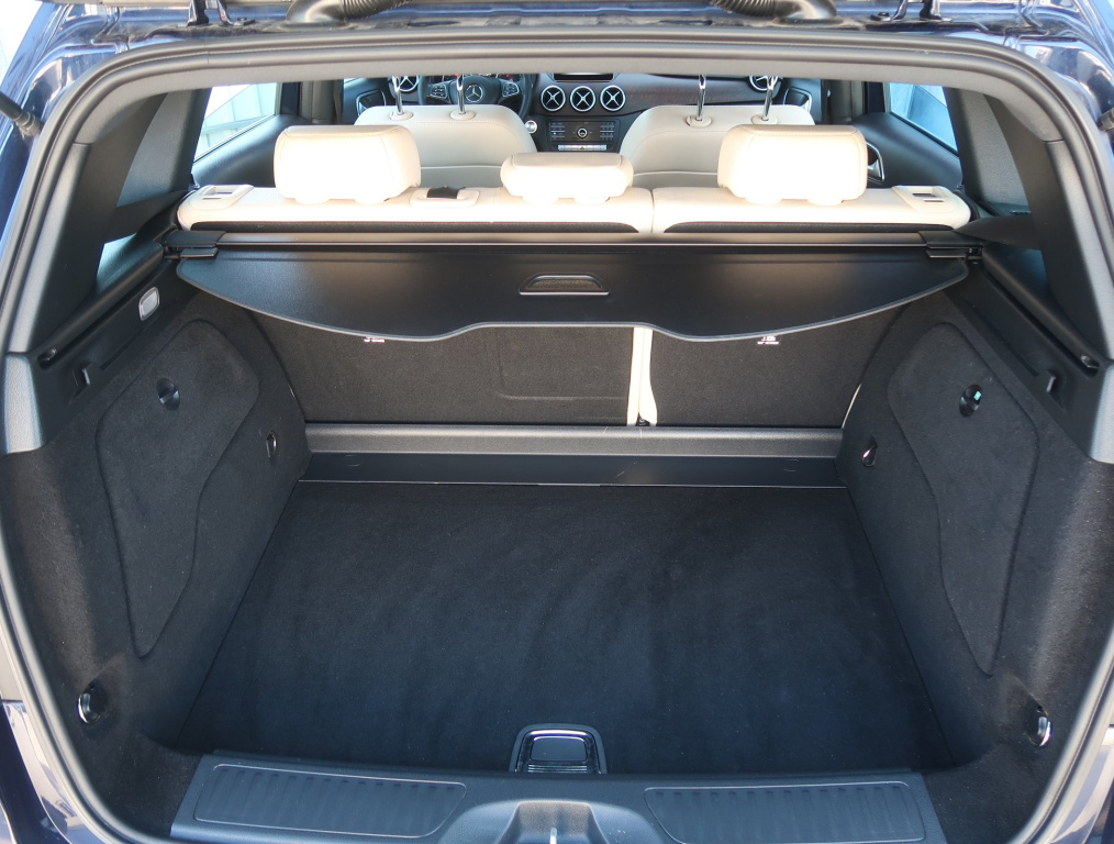 Mercedes-Benz B