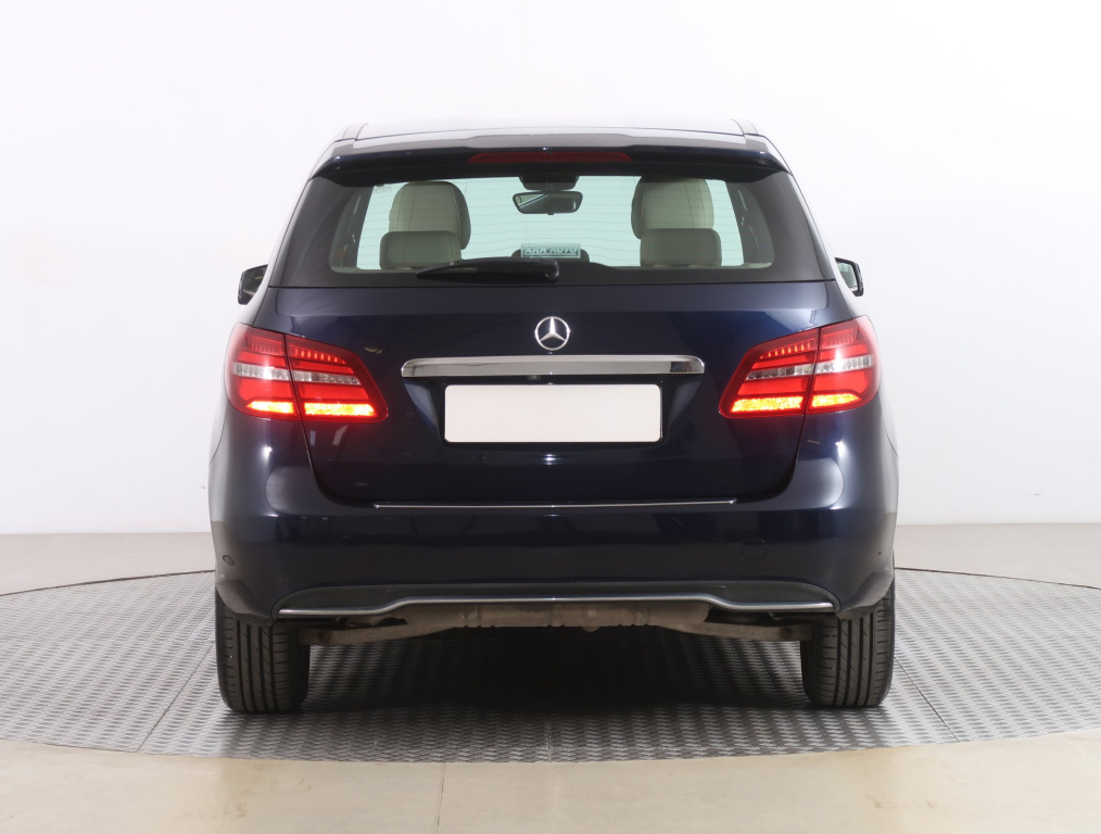 Mercedes-Benz B