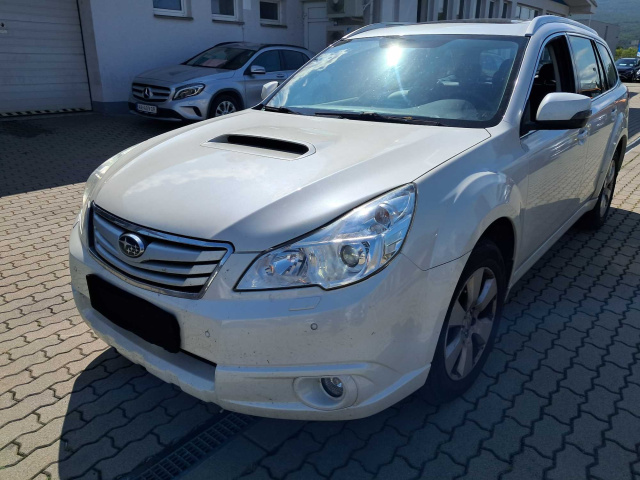 Subaru Outback 2014
