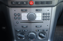 Opel Antara 2008
