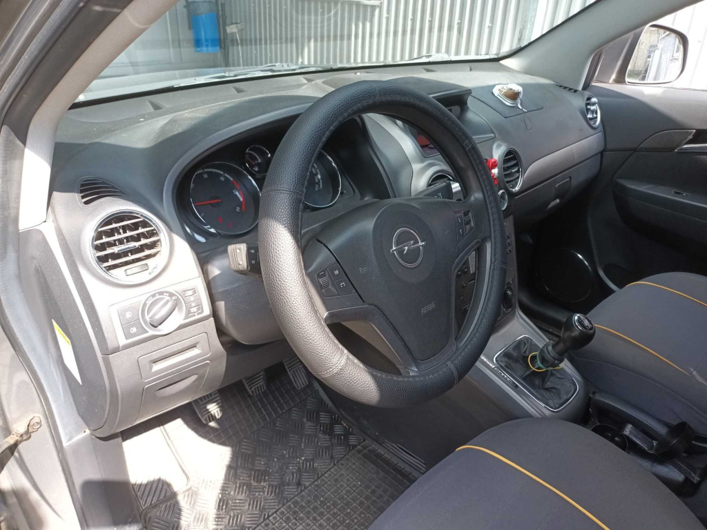 Opel Antara