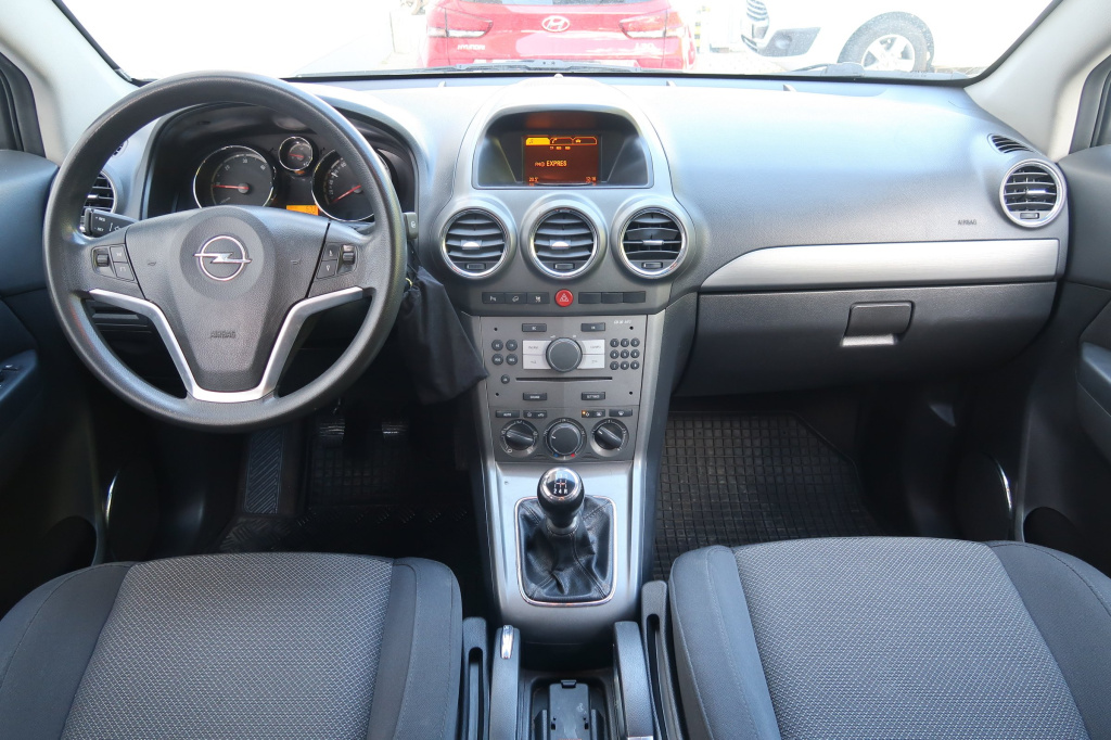 Opel Antara