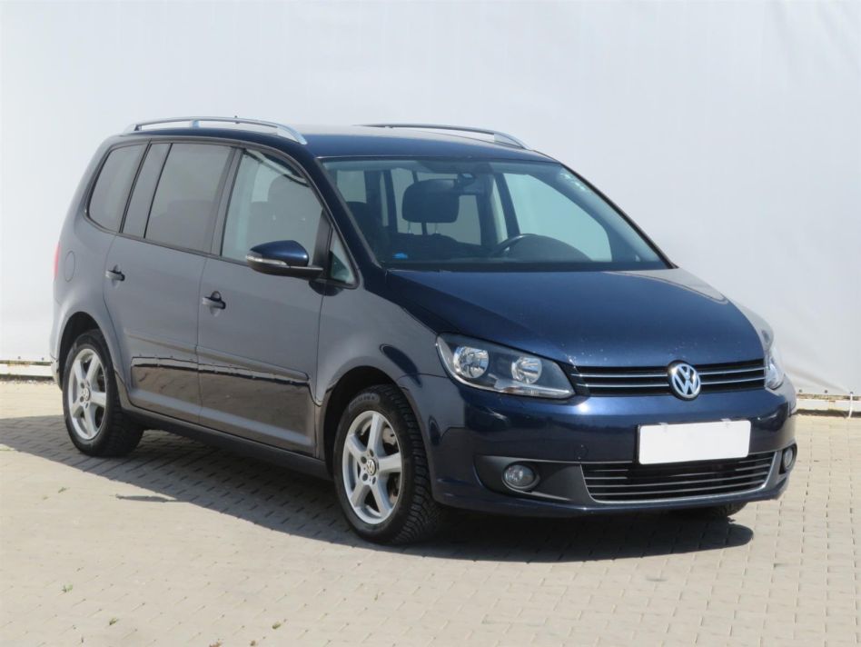 Volkswagen Touran - 2013