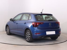 Volkswagen Polo - 2021