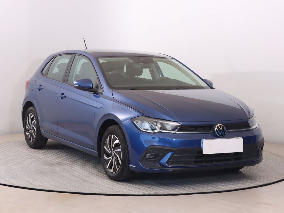 Volkswagen Polo - 2021