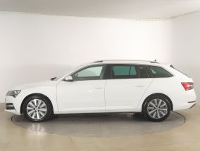 Skoda Superb - 2021