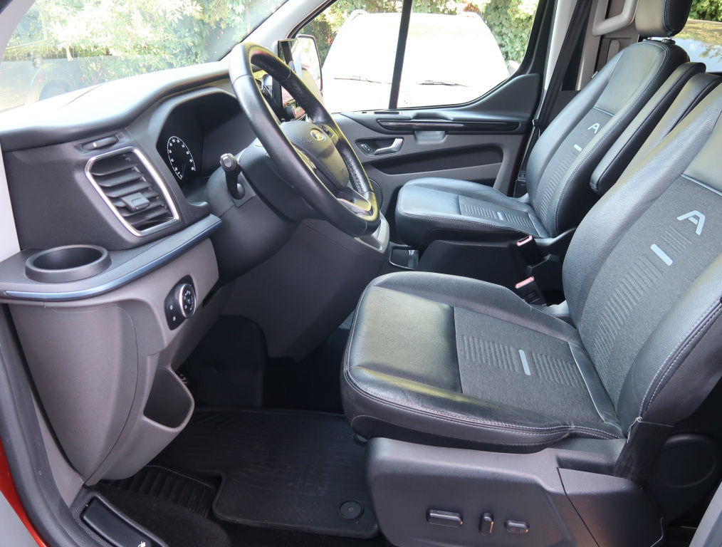 Ford Tourneo Custom