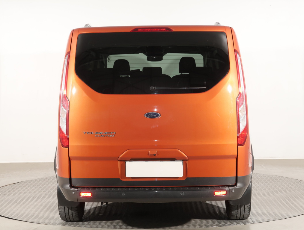 Ford Tourneo Custom