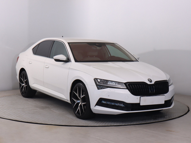 Škoda Superb, 2019
