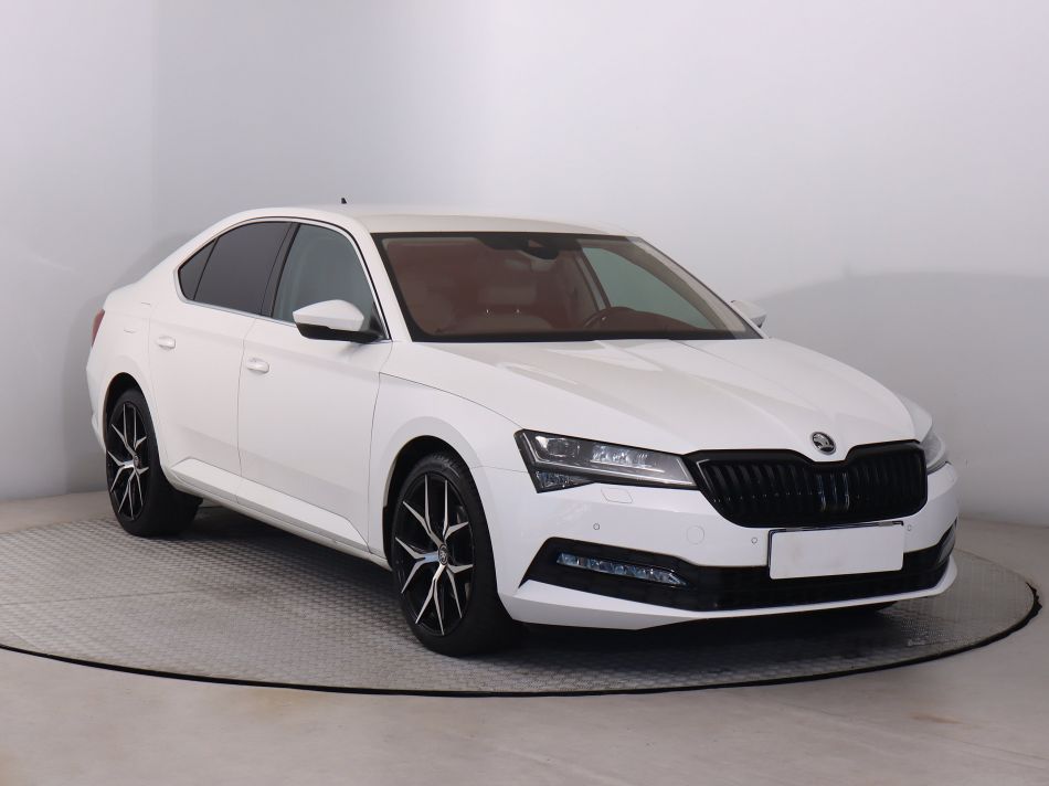 Skoda Superb - 2019