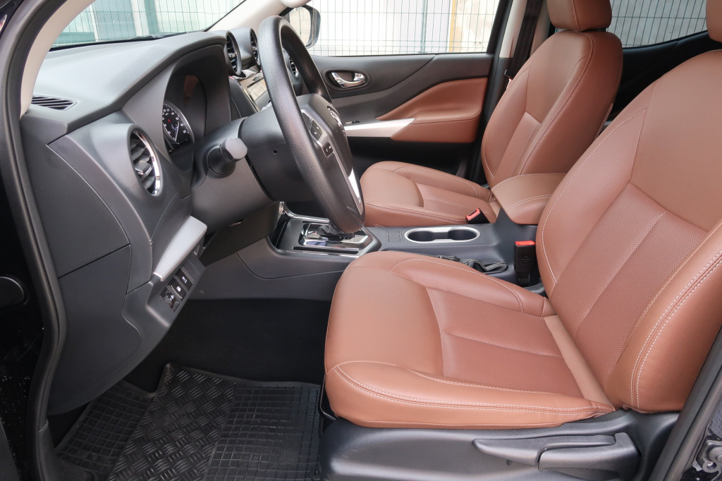 Dongfeng DF6