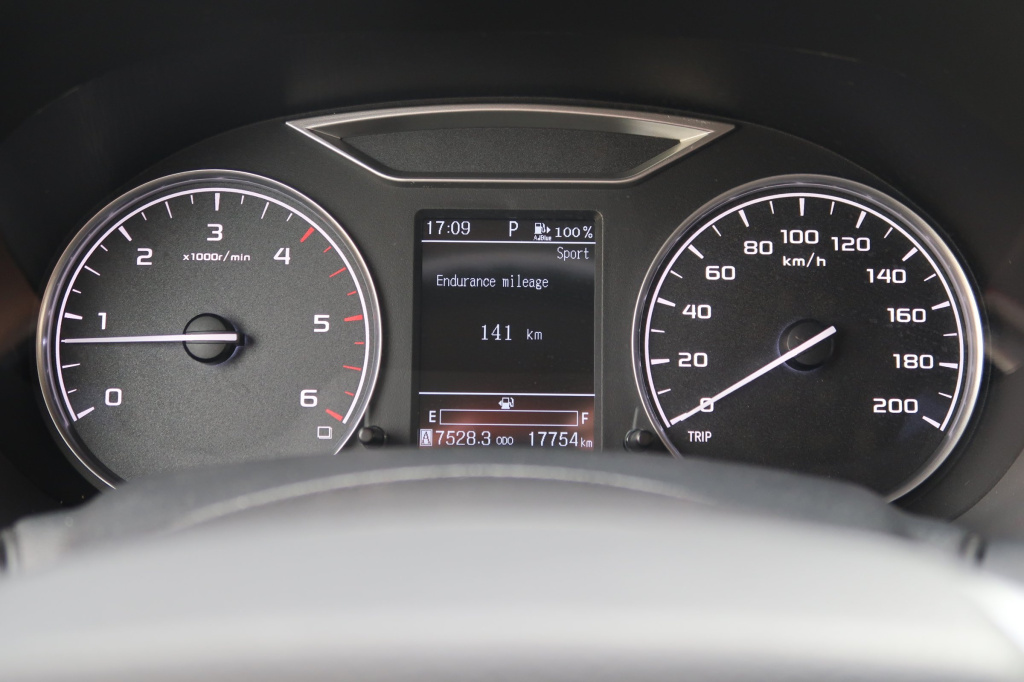 Dongfeng DF6