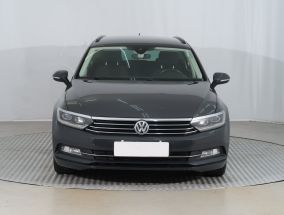 Volkswagen Passat - 2015