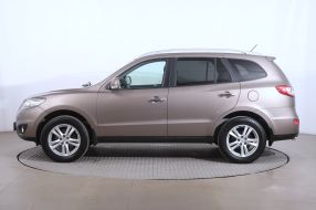 Hyundai Santa Fe - 2011
