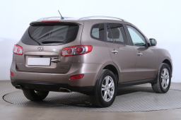 Hyundai Santa Fe 2011