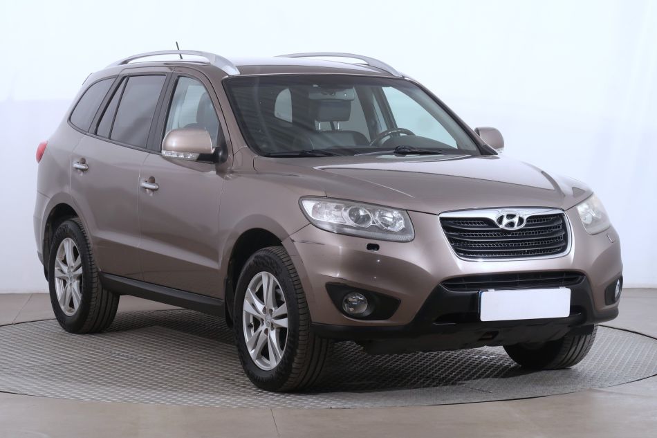 Hyundai Santa Fe - 2011