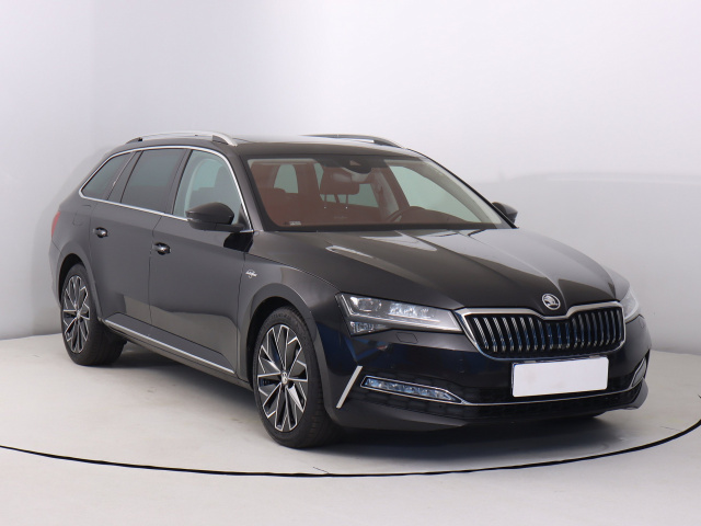 Škoda Superb 2021
