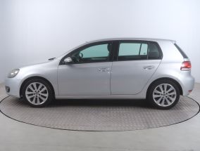 Volkswagen Golf - 2010