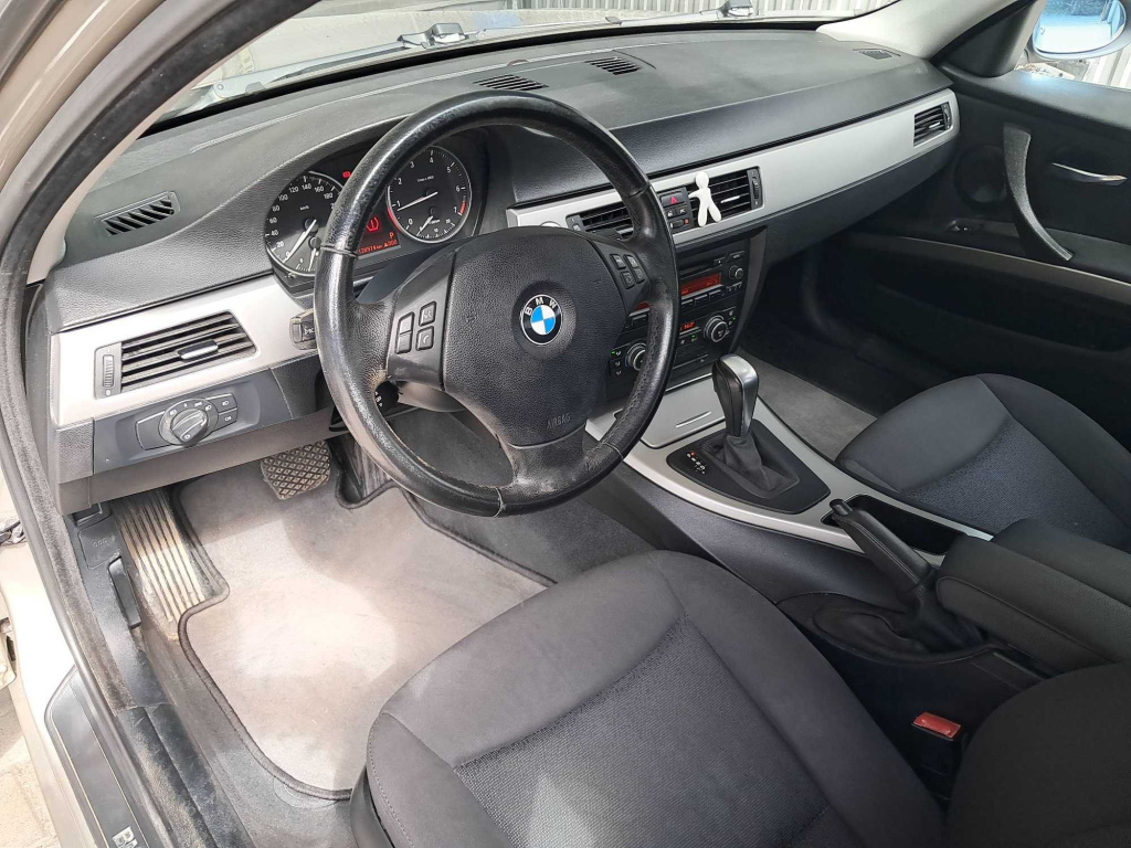 BMW 3
