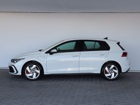 Volkswagen Golf - 2020