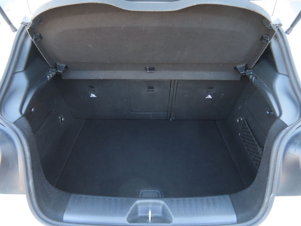 Mercedes-Benz A