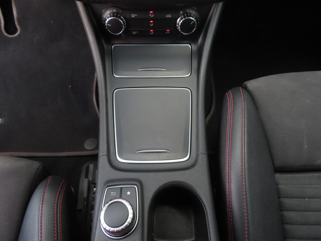 Mercedes-Benz A