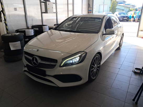 Mercedes-Benz A