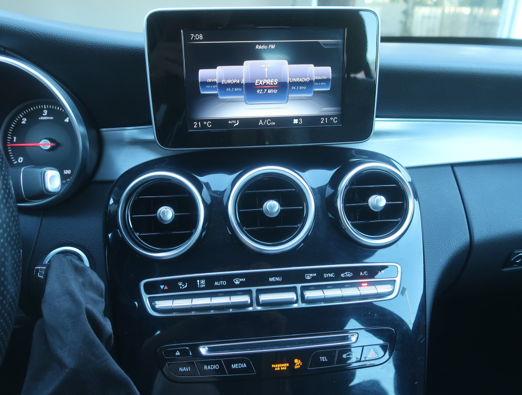 Mercedes-Benz C