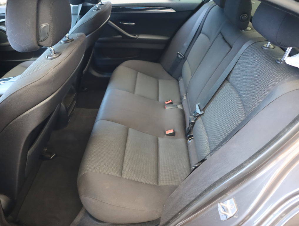BMW 5