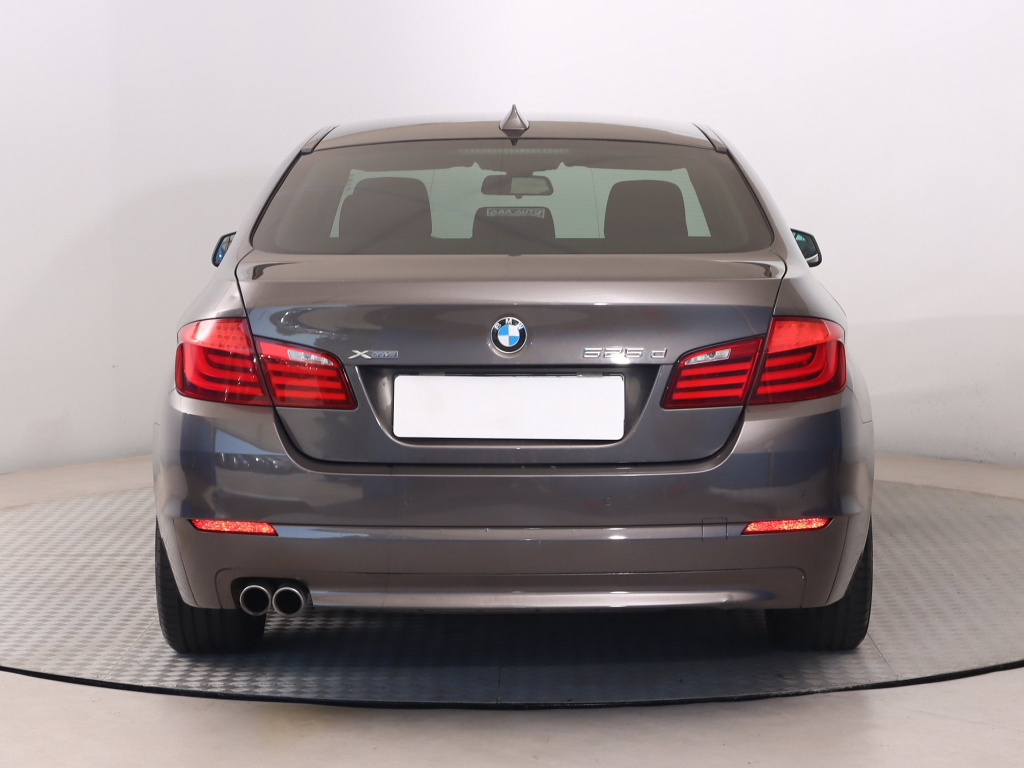 BMW 5