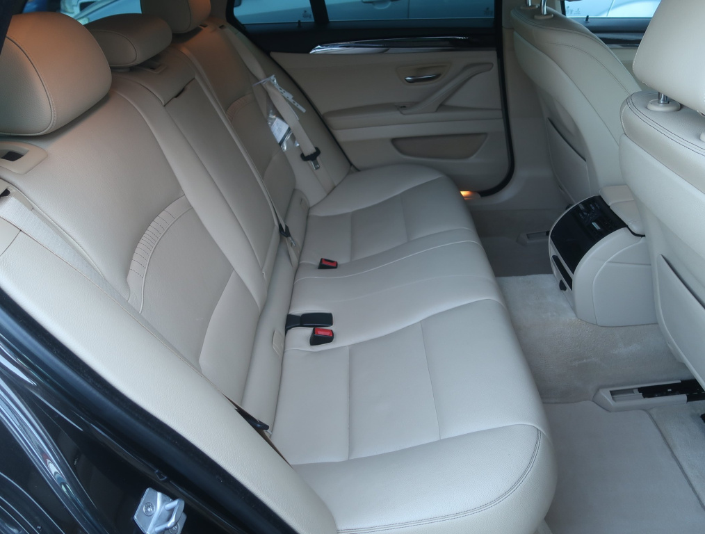 BMW 5
