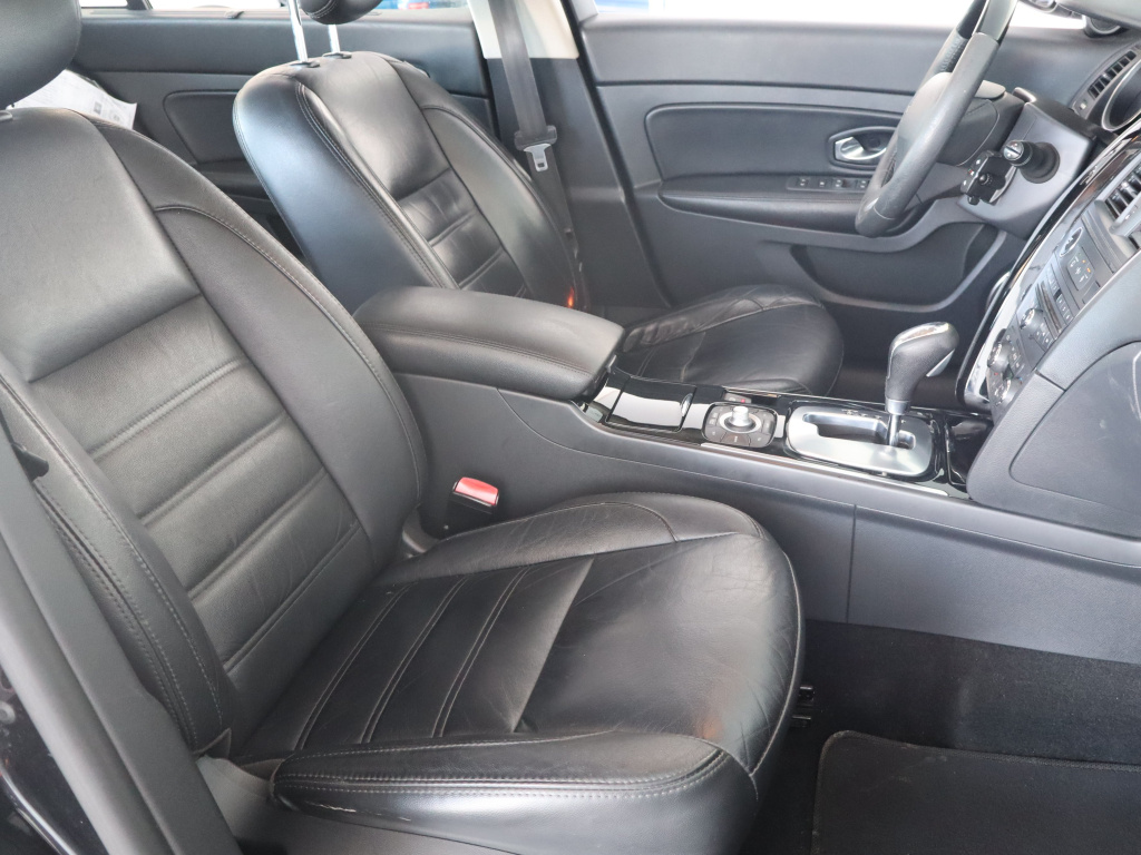 Renault Latitude