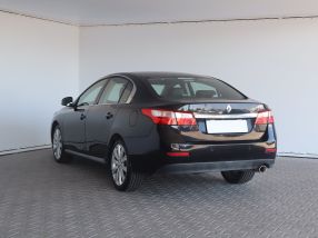 Renault Latitude - 2011