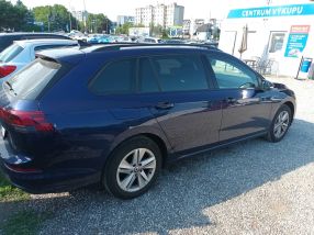 Volkswagen Golf - 2021