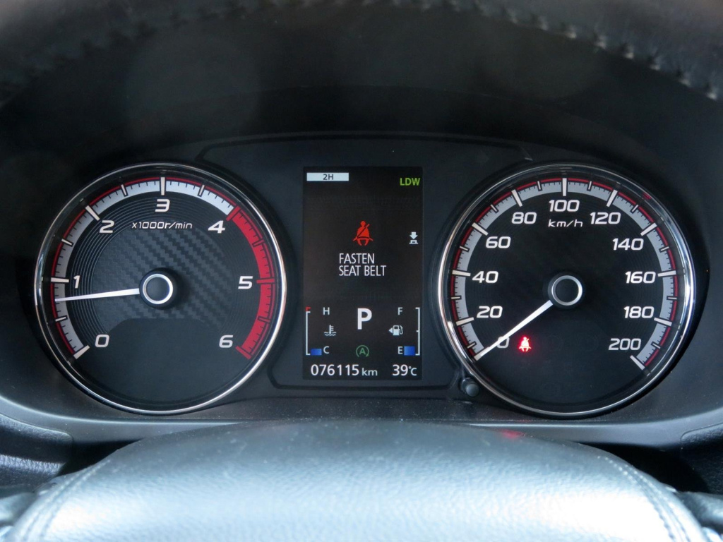 Mitsubishi L200