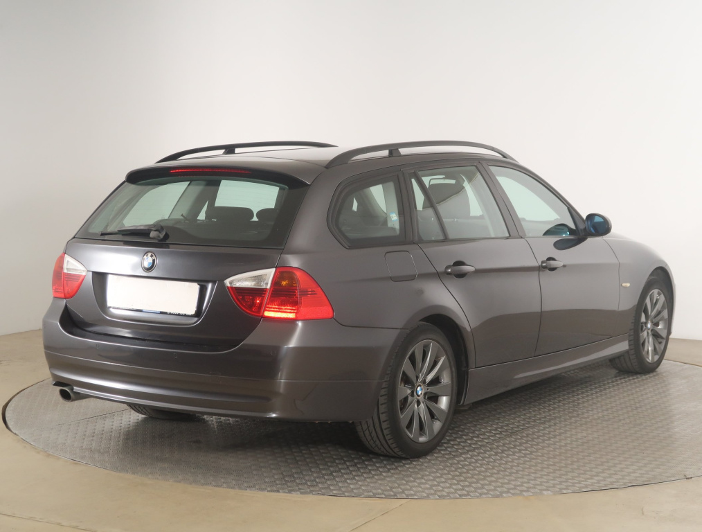 BMW 3