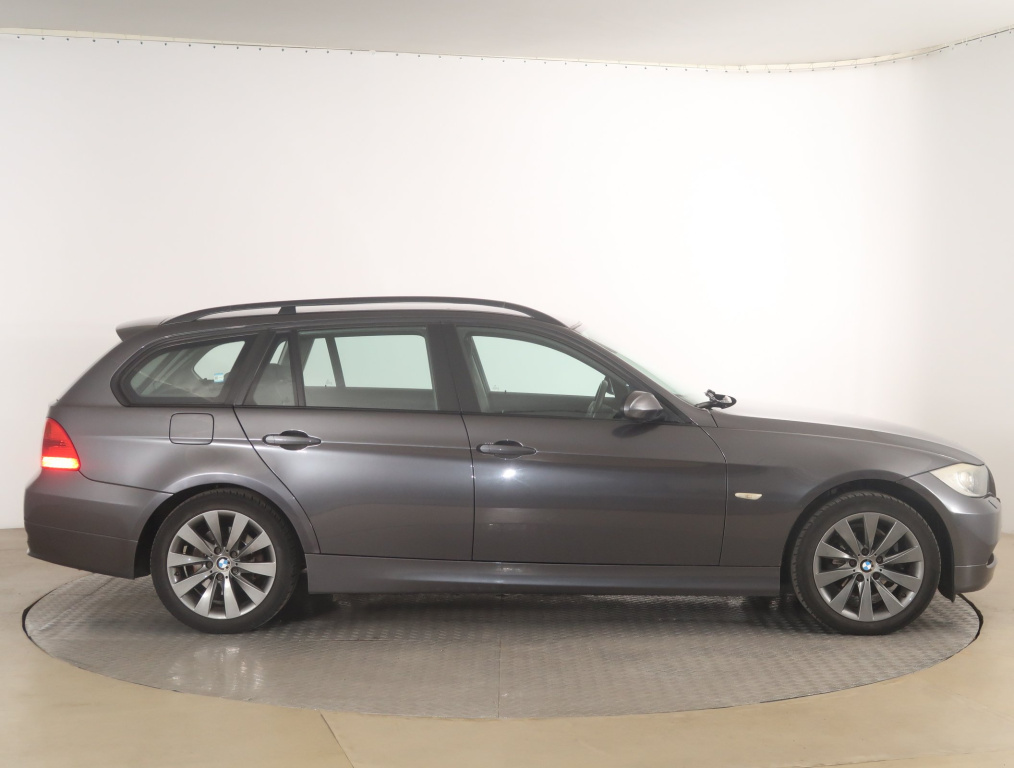 BMW 3