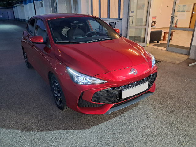 MG 3 2025