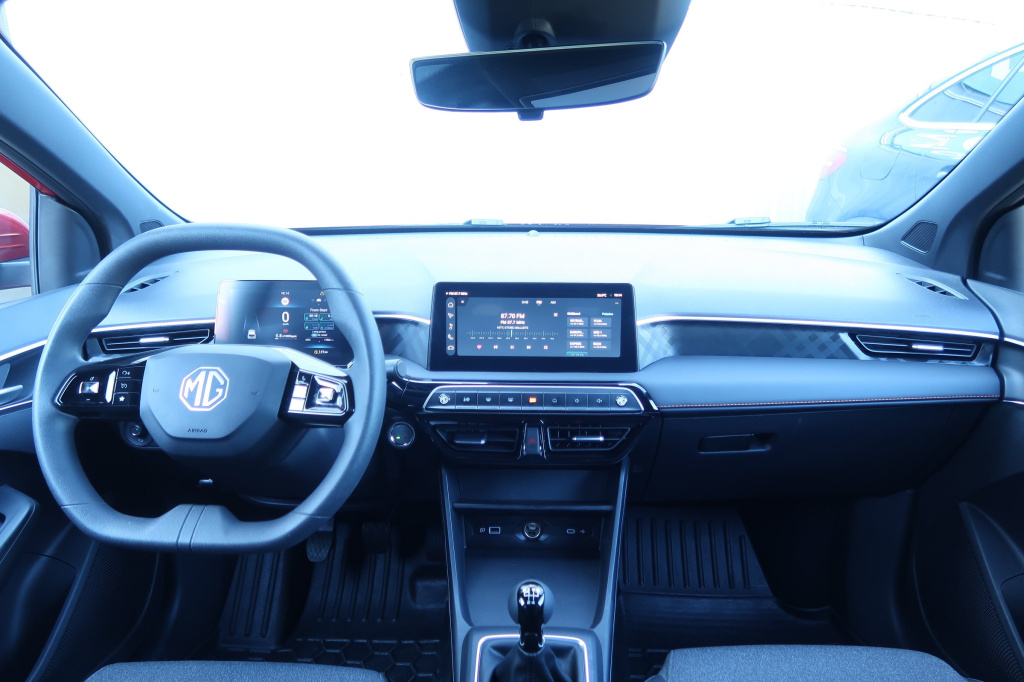 MG 3