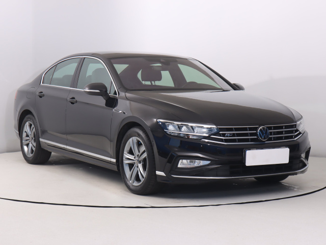 Volkswagen Passat 2022