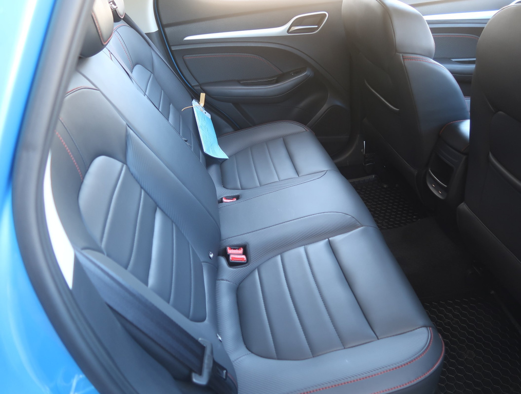 MG ZS SUV