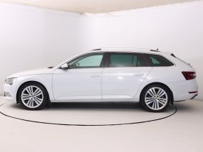 Skoda Superb - 2016