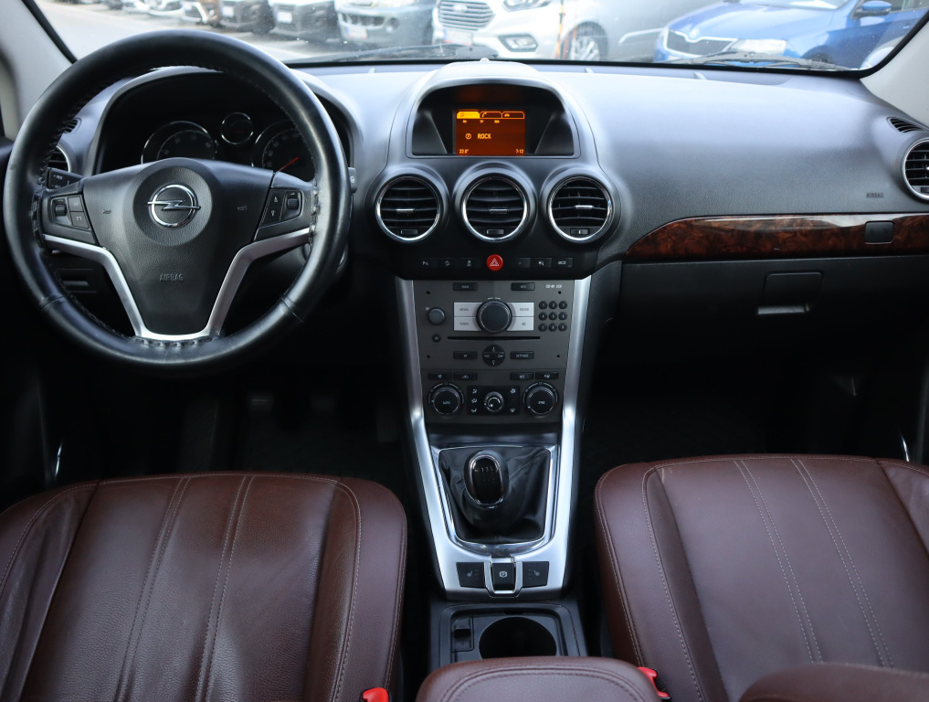 Opel Antara