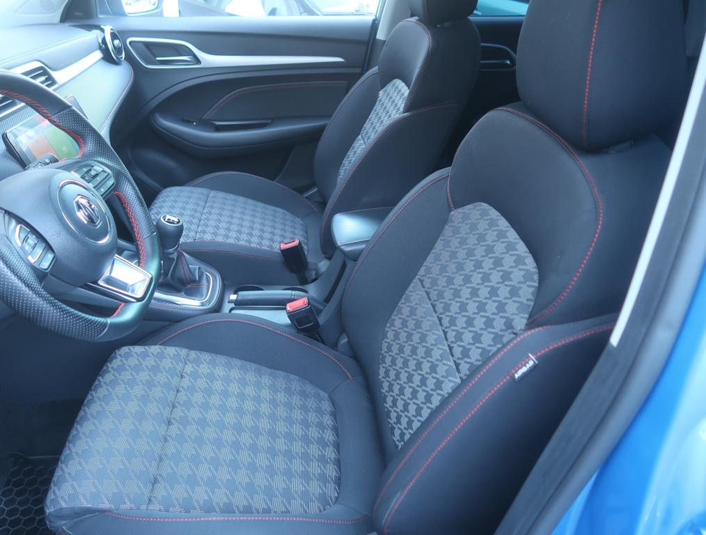 MG ZS SUV