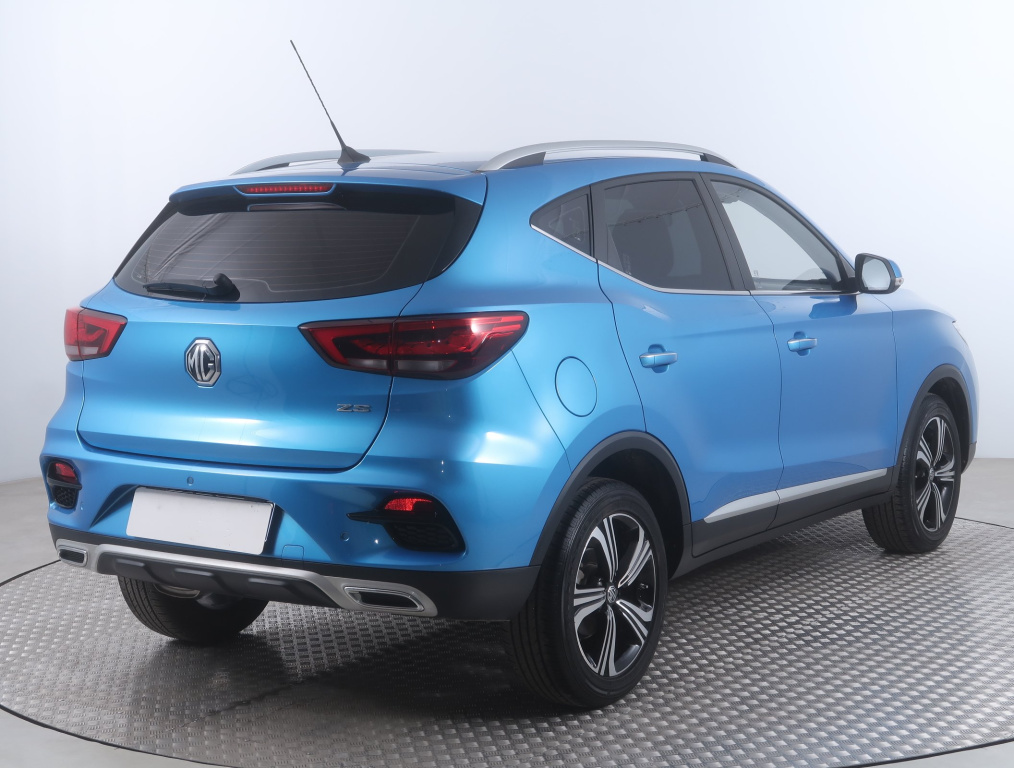 MG ZS SUV