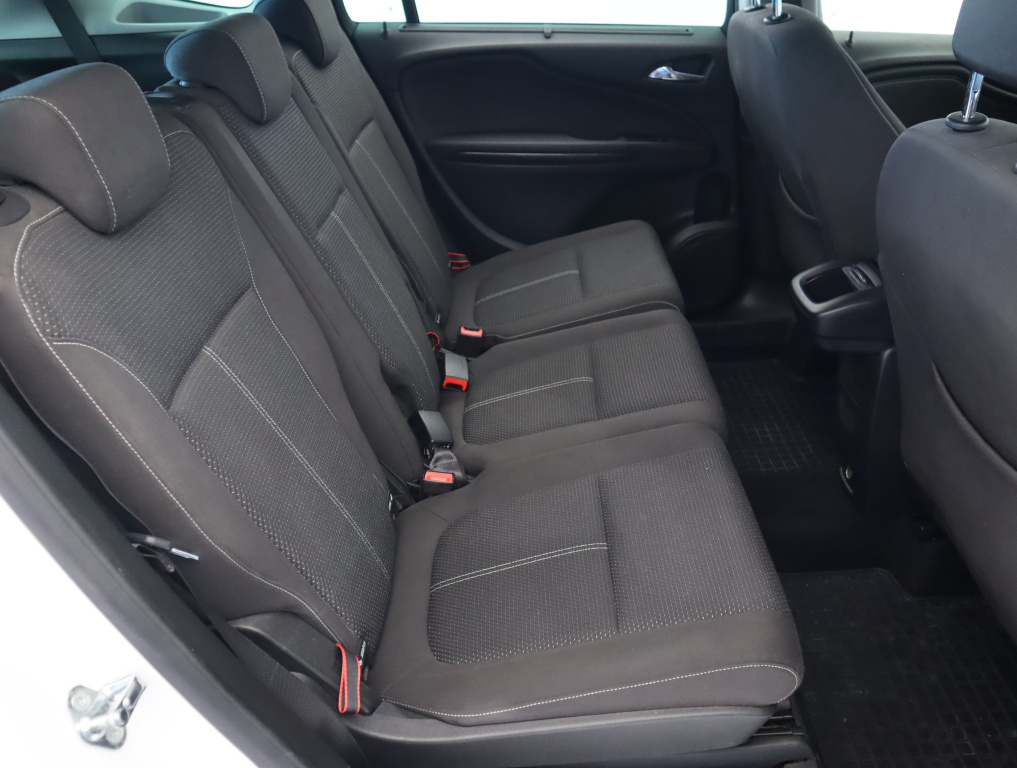 Opel Zafira Tourer