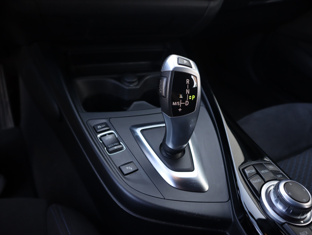 BMW 1